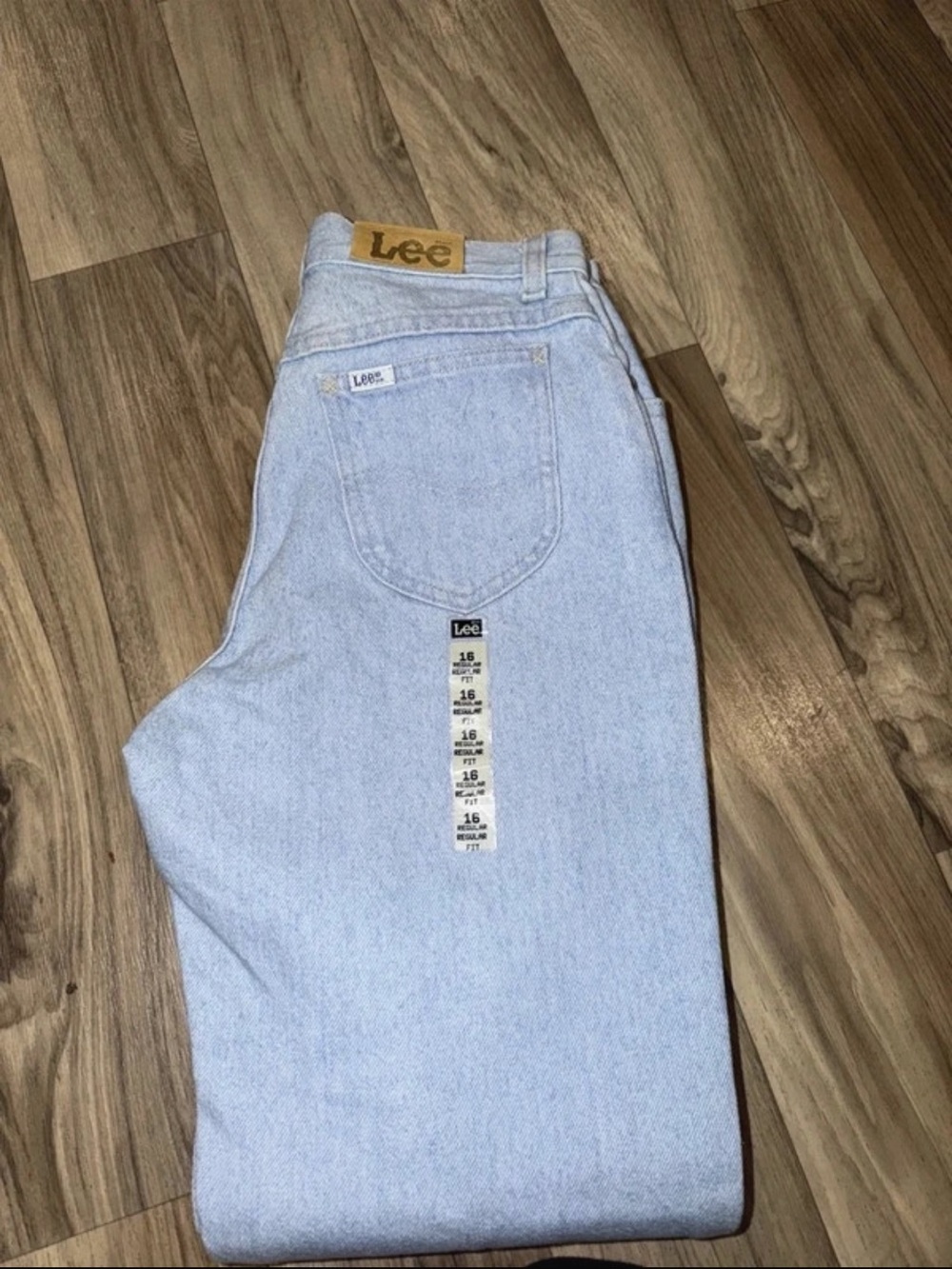 Lee Men’s Pale Blue Relaxed Jeans